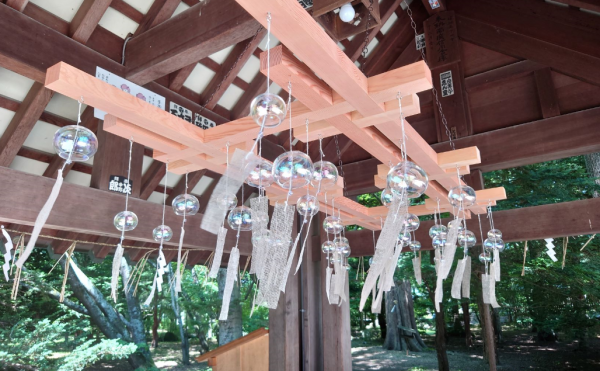 紙面で涼やか風鈴、帯廣神社に「夏詣」